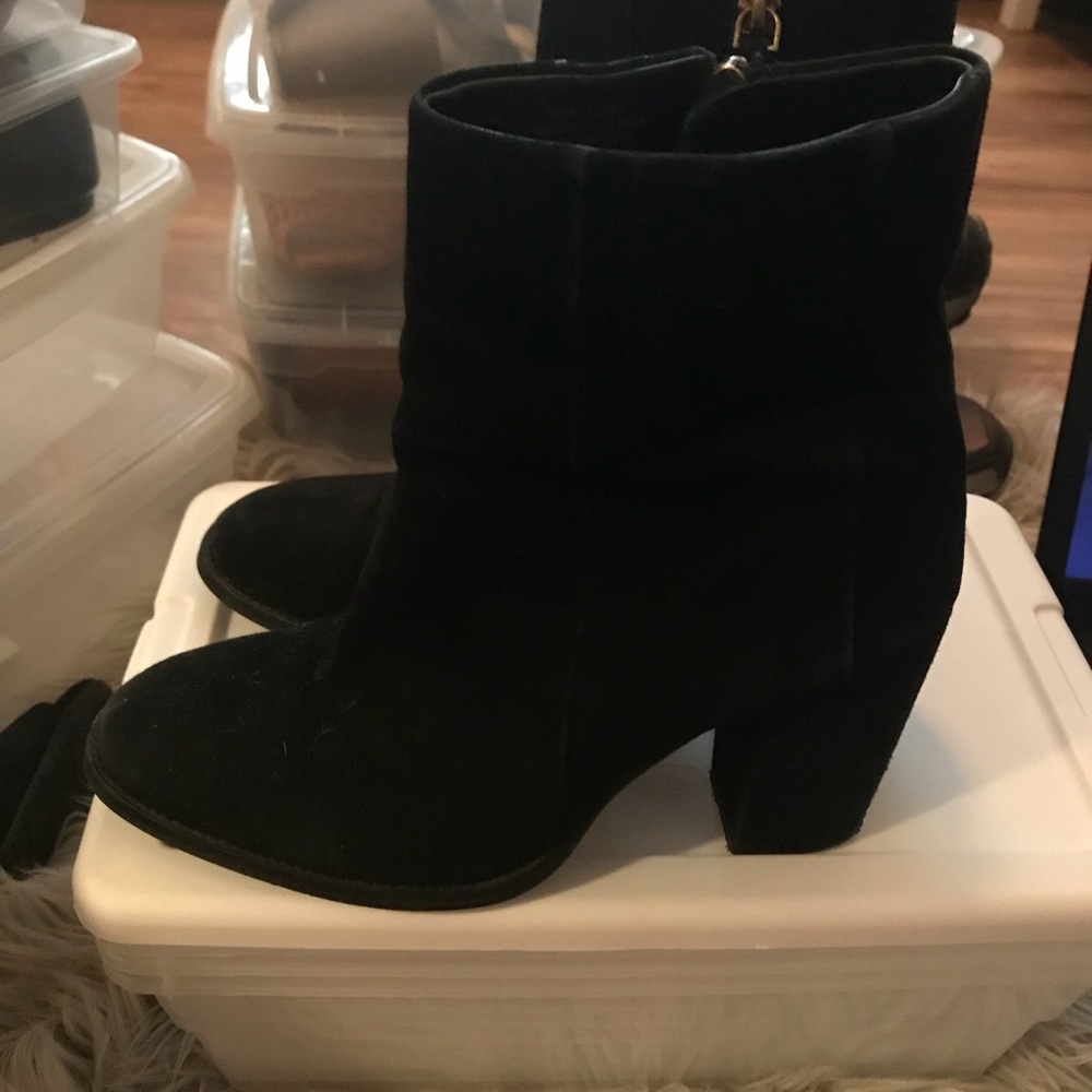 Zip up Suede sock Boots